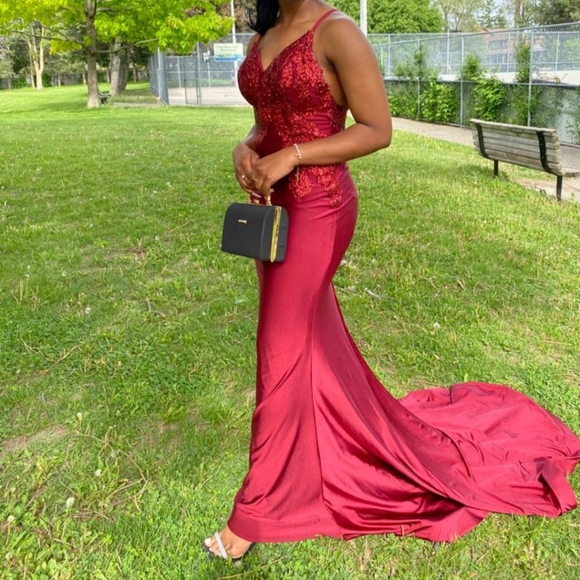 Prom Dress - Picture 4 of 7